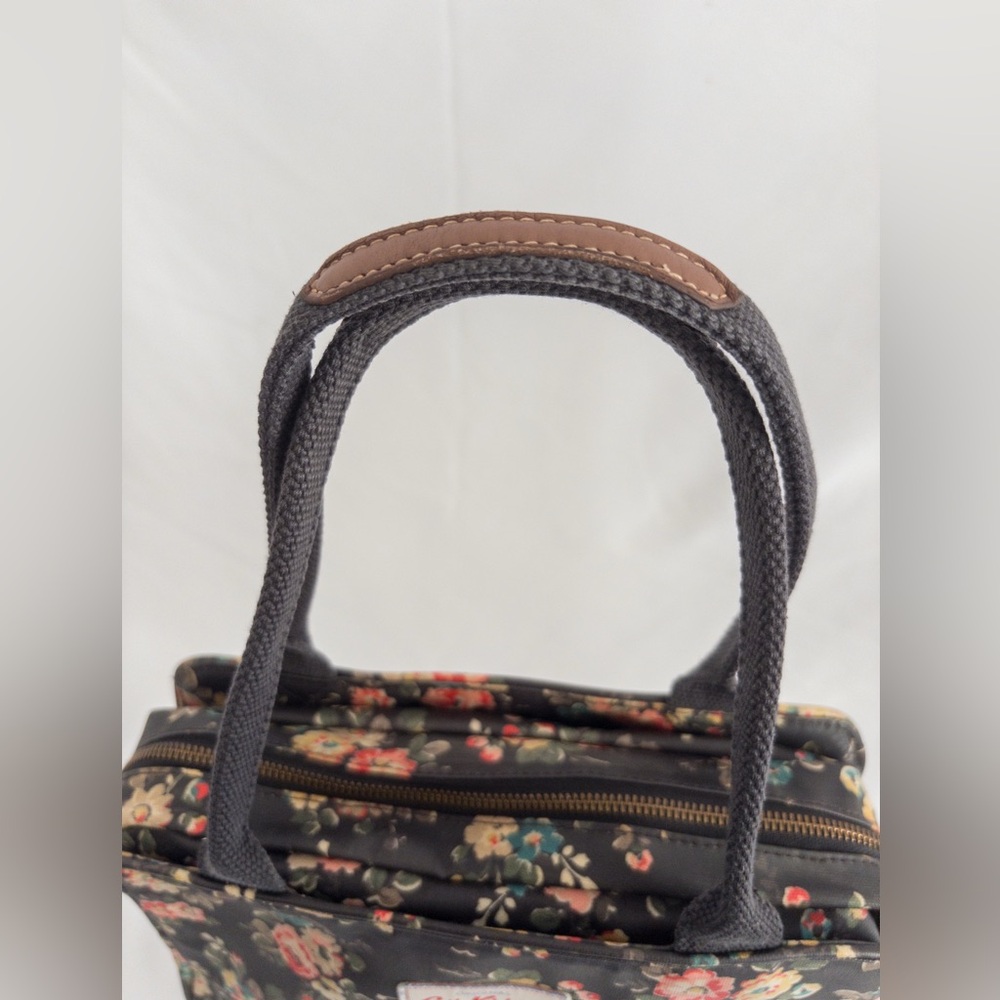 ✨FLASH SALE✨Cath Kidston Floral Crossbody Satchel Bag • Vintage Rose Print - Picture 4 of 9